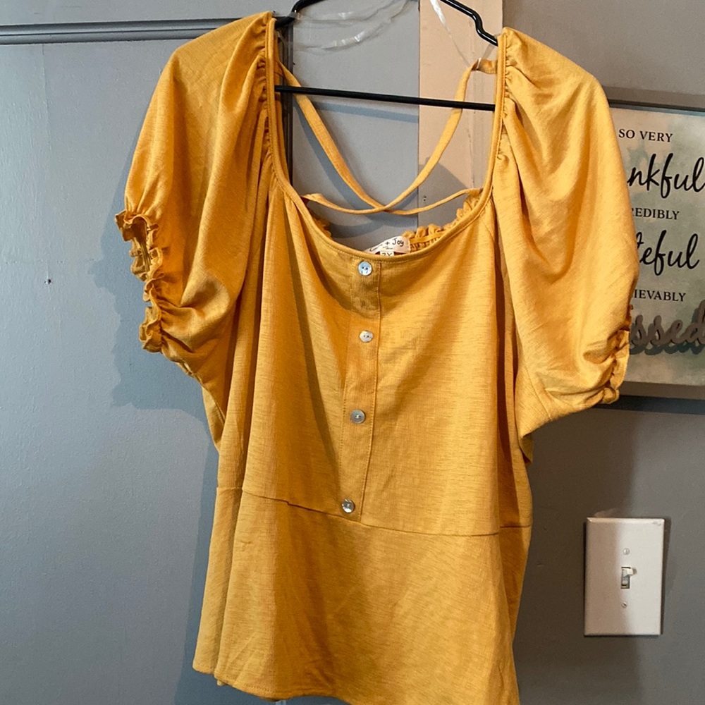 Mustard orange top